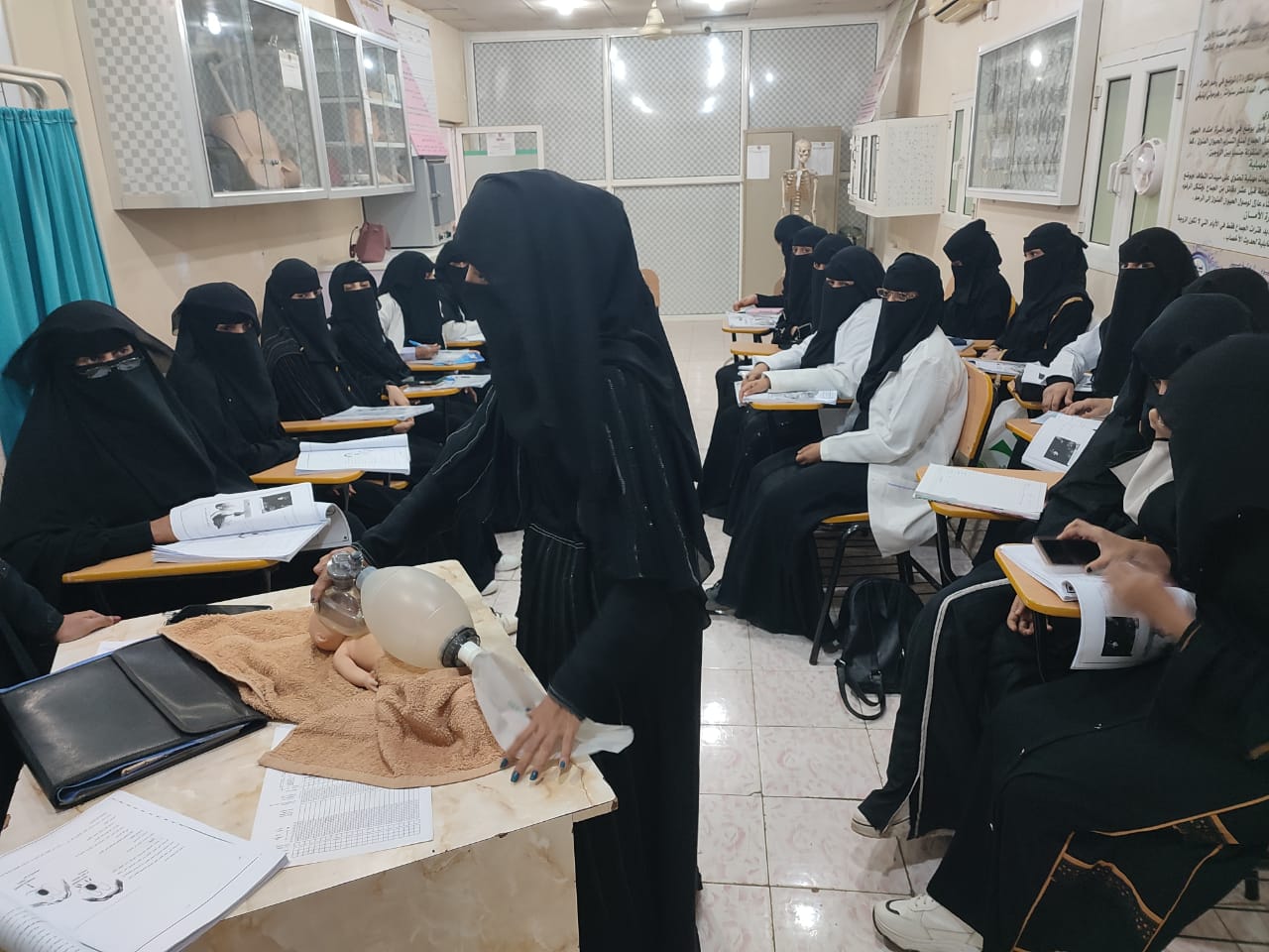 صورة تخرج اول دفعة